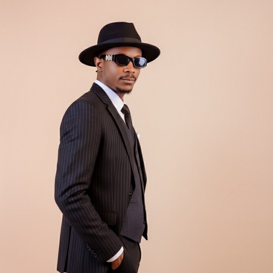 Eesam, Black Market Records artist